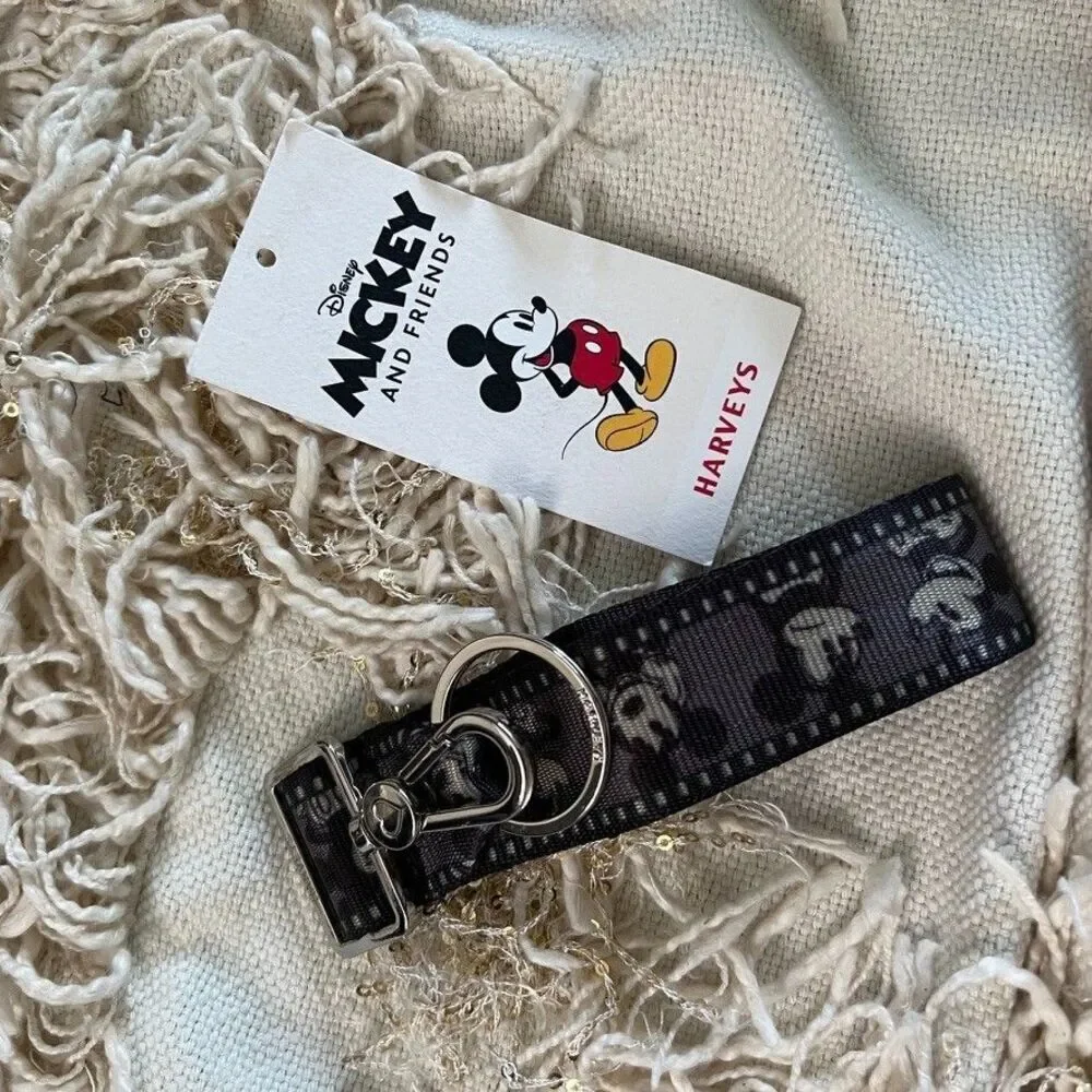 Harveys Seatbelt Mickey Mouse CNG Click & Go Keychain NEW